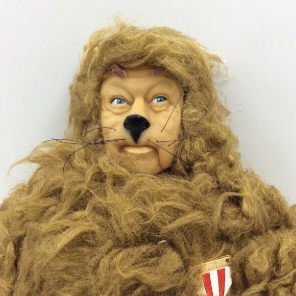 Vintage 80s Presents Hamilton Cowardly Lion Plush The Wizard Of Oz - Picture 4 of 11